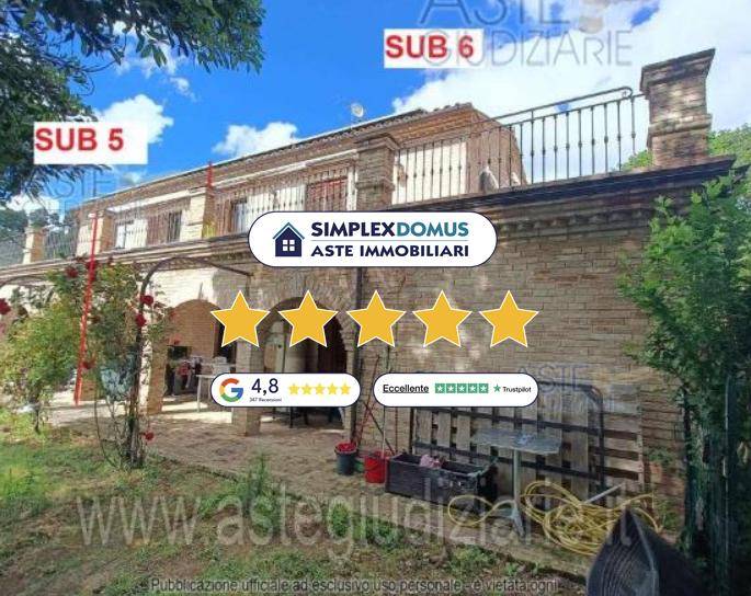 appartamento in vendita a Loreto in zona Villa Musone