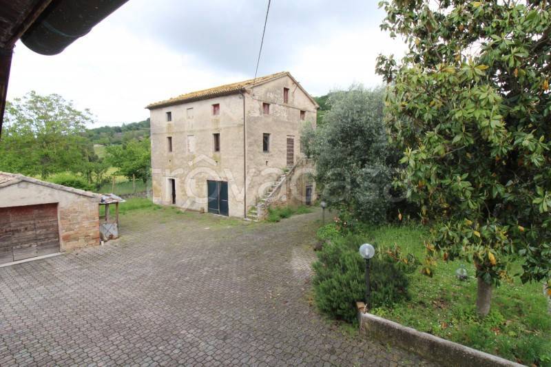 casa indipendente in vendita a Maiolati Spontini in zona Moie