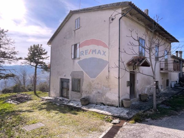 casa indipendente in vendita a Maiolati Spontini