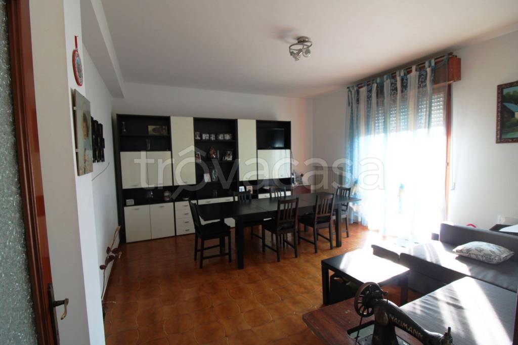 appartamento in vendita a Maiolati Spontini in zona Moie