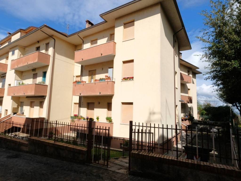 appartamento in vendita a Maiolati Spontini in zona Moie