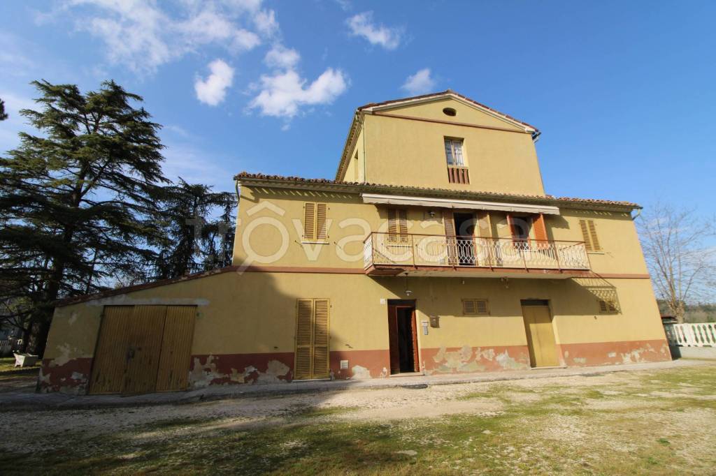 casa indipendente in vendita a Maiolati Spontini