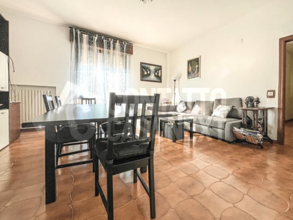 appartamento in vendita a Maiolati Spontini in zona Moie