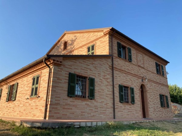 casa indipendente in vendita a Maiolati Spontini