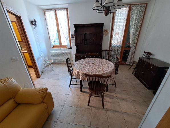 appartamento in vendita a Maiolati Spontini in zona Moie