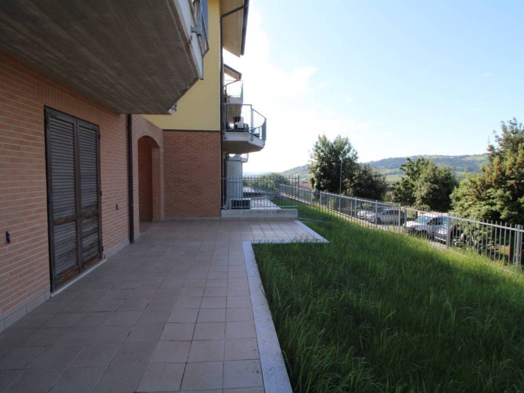 appartamento in vendita a Maiolati Spontini in zona Moie