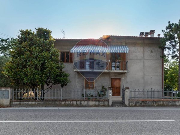 casa indipendente in vendita a Maiolati Spontini in zona Moie
