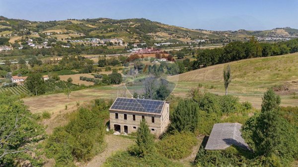 casa indipendente in vendita a Maiolati Spontini in zona Moie