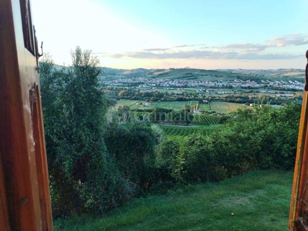casa indipendente in vendita a Maiolati Spontini