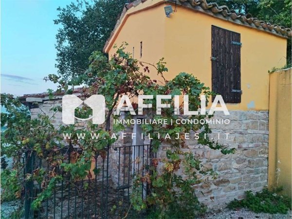 casa indipendente in vendita a Maiolati Spontini in zona Scisciano