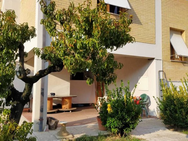 appartamento in vendita a Maiolati Spontini in zona Moie