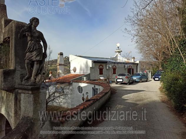 casa indipendente in vendita a Maiolati Spontini in zona Scisciano