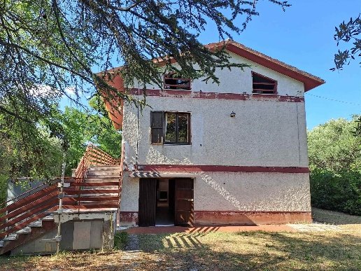 casa indipendente in vendita a Maiolati Spontini