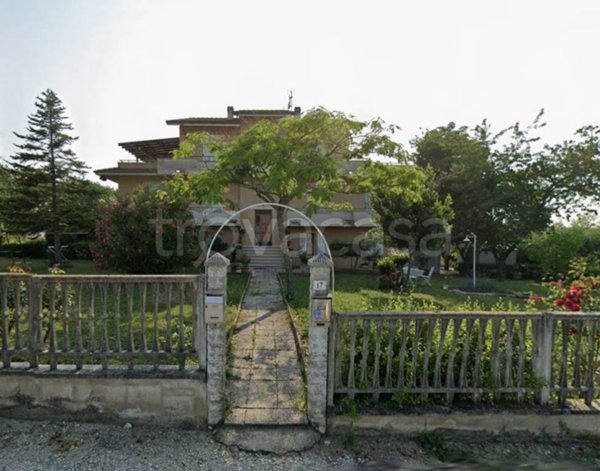 casa indipendente in vendita a Maiolati Spontini in zona Monteschiavo