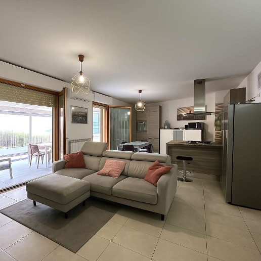 appartamento in vendita a Maiolati Spontini in zona Moie