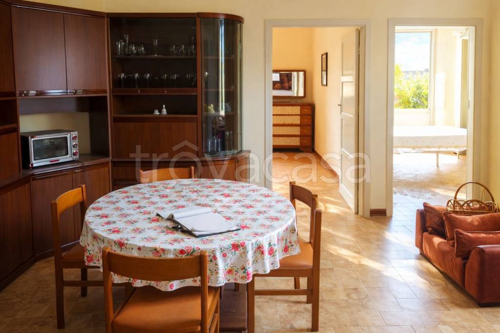 appartamento in vendita a Maiolati Spontini in zona Moie