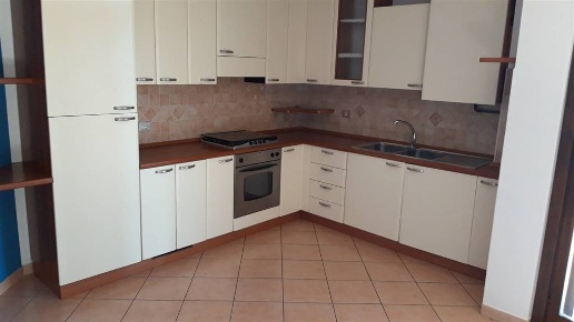 appartamento in vendita a Maiolati Spontini in zona Moie