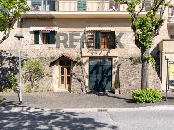 casa indipendente in vendita a Maiolati Spontini