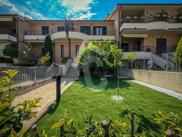 casa indipendente in vendita a Maiolati Spontini in zona Moie