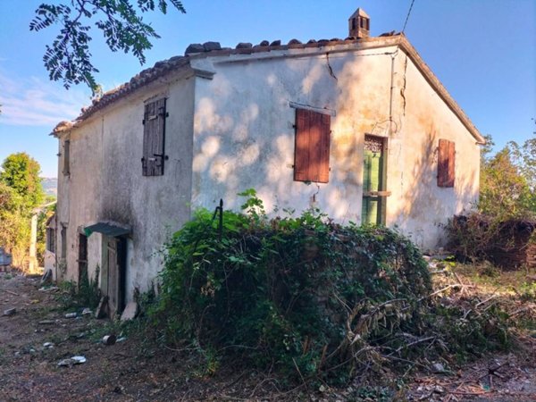 casa indipendente in vendita a Maiolati Spontini in zona Scisciano