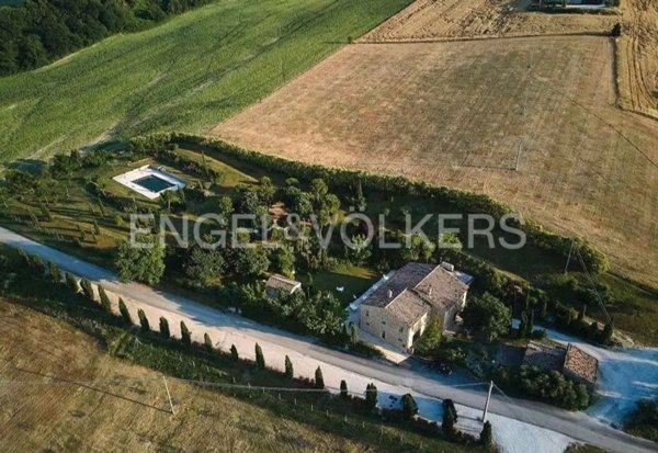 casa indipendente in vendita a Mergo