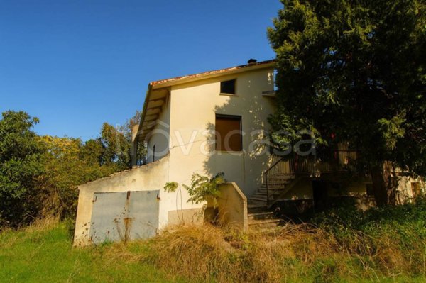 villa in vendita a Mergo