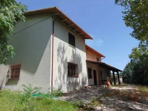 casa indipendente in vendita a Mergo