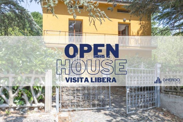 casa indipendente in vendita a Mergo