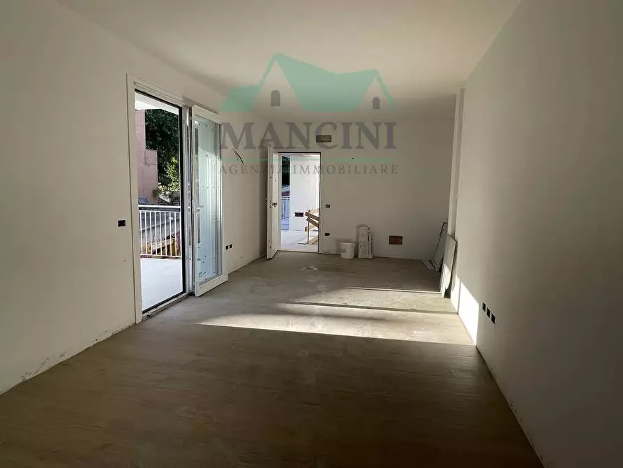 appartamento in vendita a Monsano in zona Santa Maria