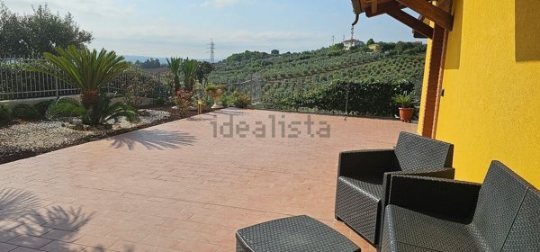 casa indipendente in vendita a Monsano