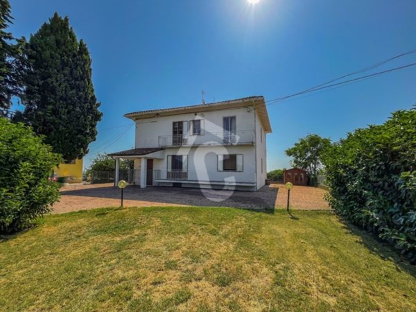 casa semindipendente in vendita a Monsano