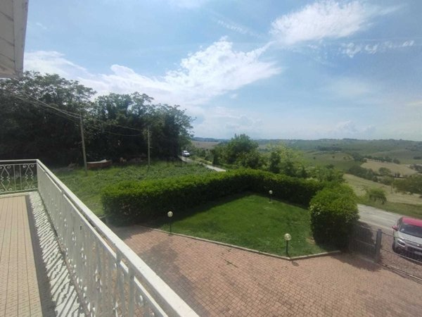 casa indipendente in vendita a Monsano