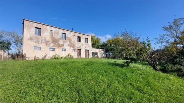 casa indipendente in vendita a Monsano