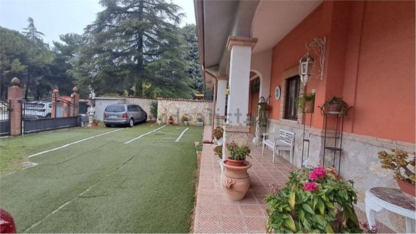 casa indipendente in vendita a Monsano
