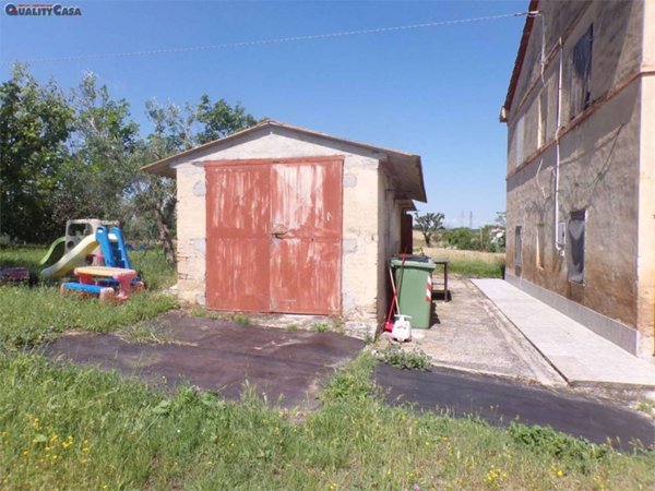casa indipendente in vendita a Monsano
