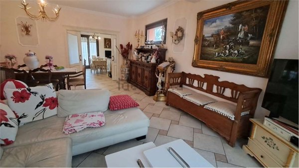 casa indipendente in vendita a Monsano