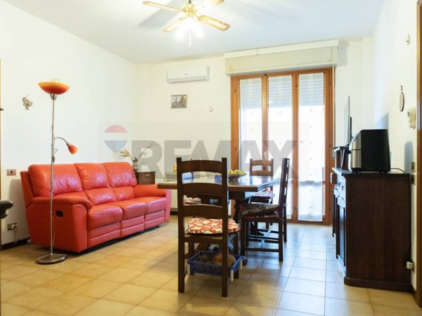 appartamento in vendita a Monsano in zona Santa Maria