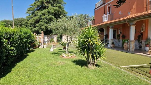 casa indipendente in vendita a Monsano