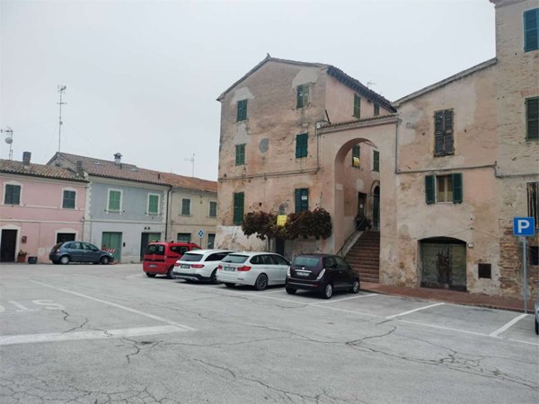 casa indipendente in vendita a Monsano in zona Santa Maria