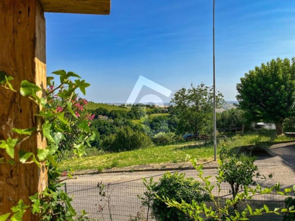 appartamento in vendita a Montecarotto