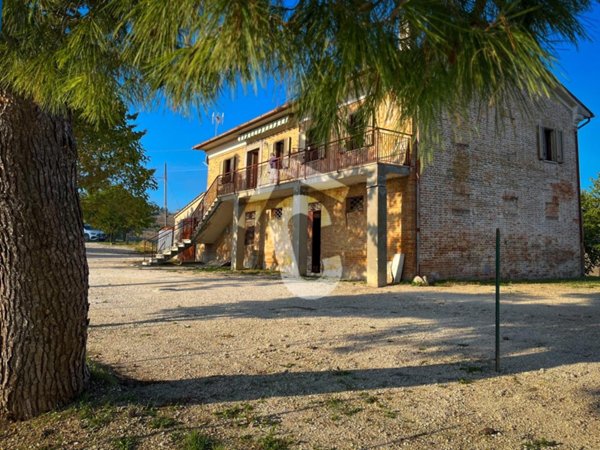 appartamento in vendita a Montecarotto