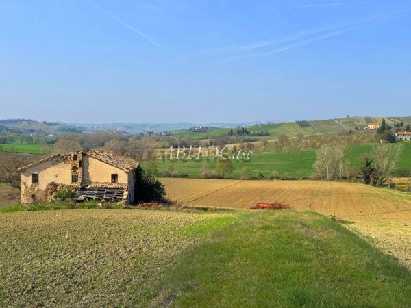 casa indipendente in vendita a Montecarotto