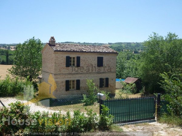 casale in vendita a Montecarotto