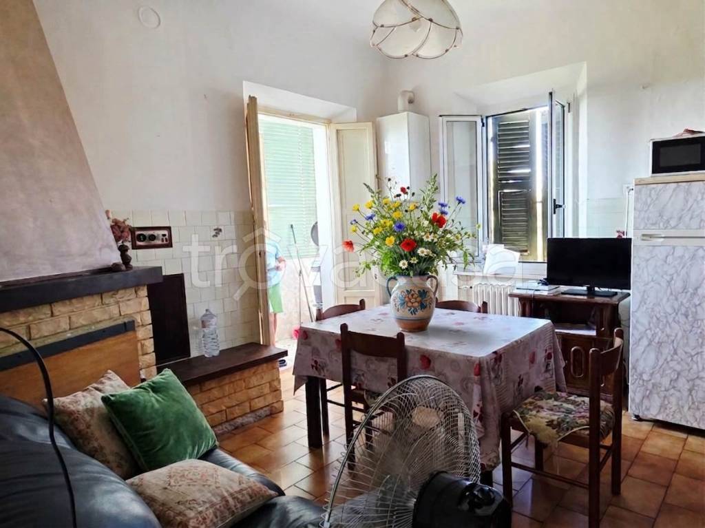 appartamento in vendita a Montecarotto