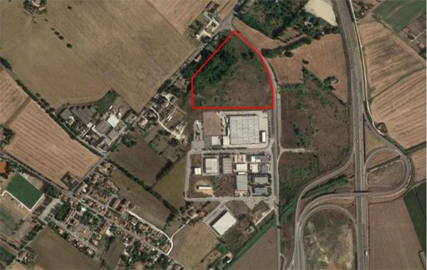 terreno edificabile in vendita a Montemarciano in zona Gabella