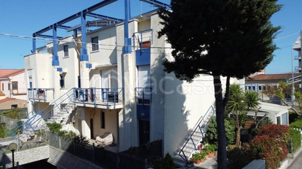 appartamento in vendita a Montemarciano in zona Marina