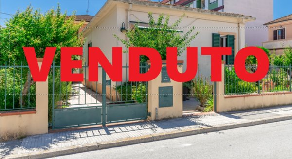 casa indipendente in vendita a Montemarciano in zona Marina