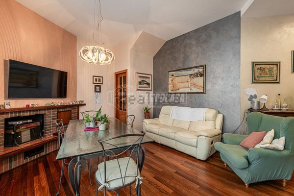casa indipendente in vendita a Montemarciano