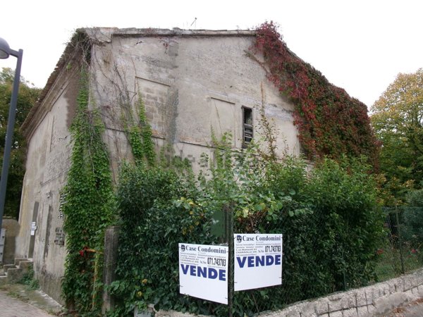 casa indipendente in vendita a Montemarciano