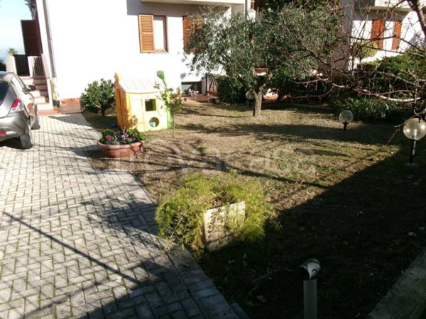 casa indipendente in vendita a Montemarciano